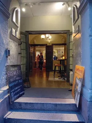 Venue tick image