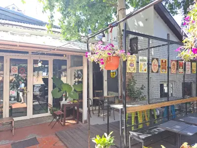 Venue tick image